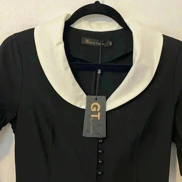 Gown Town Vintage Black Swing Dress with Collar M - Picture 2 of 6